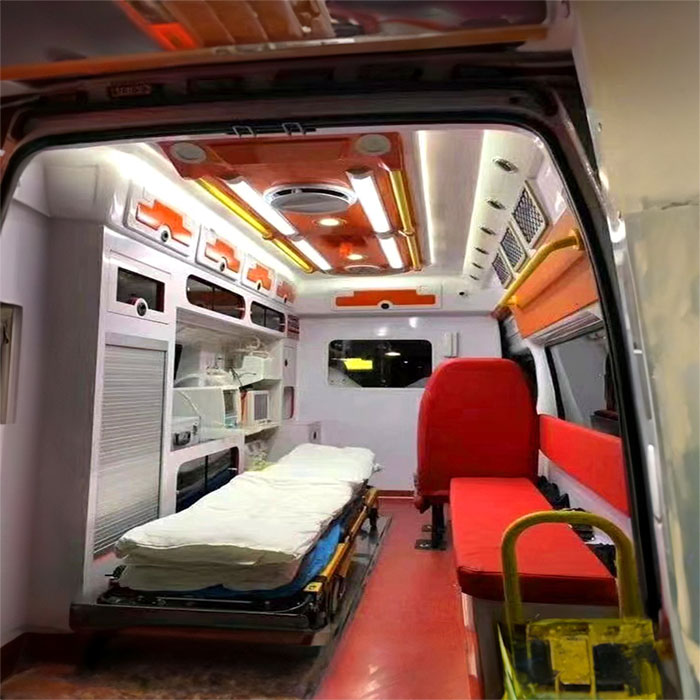深圳租赁私人救护车联系电话