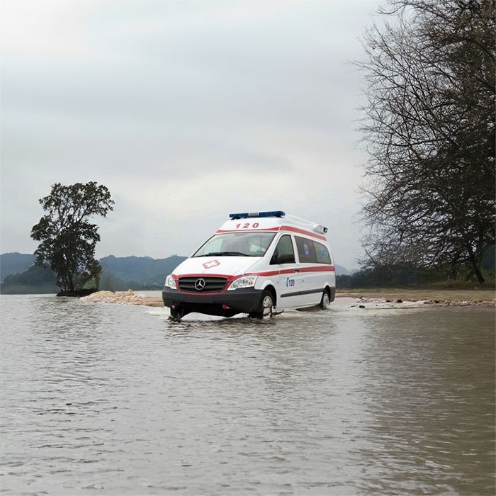深圳租赁救护车电话号码