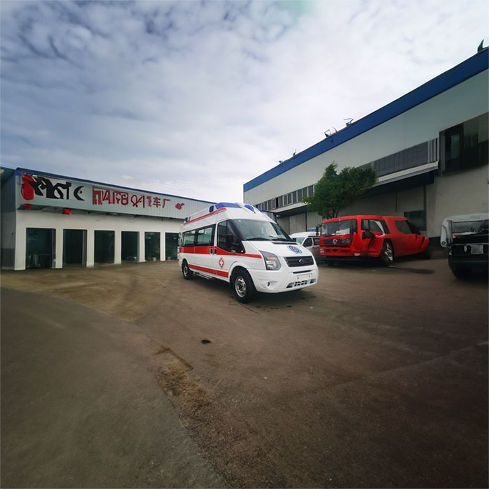 深圳出租私人救护车联系电话