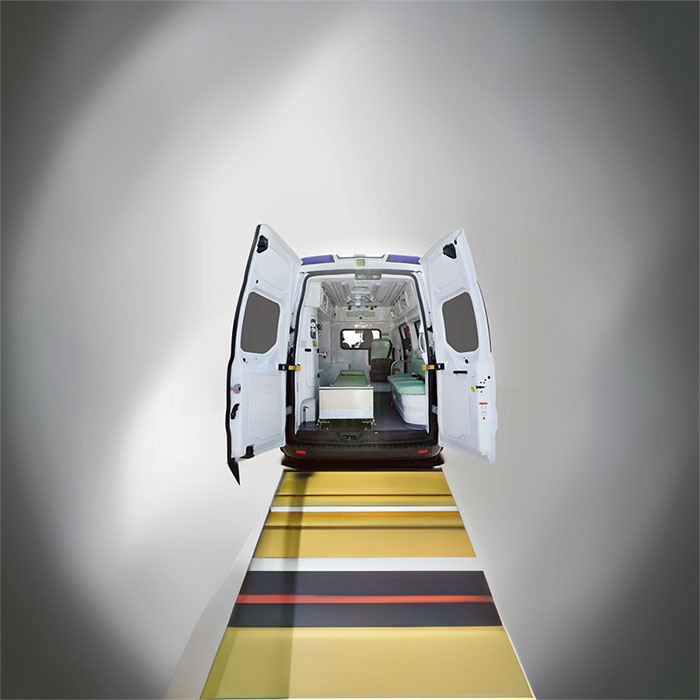 深圳出租救护车联系电话