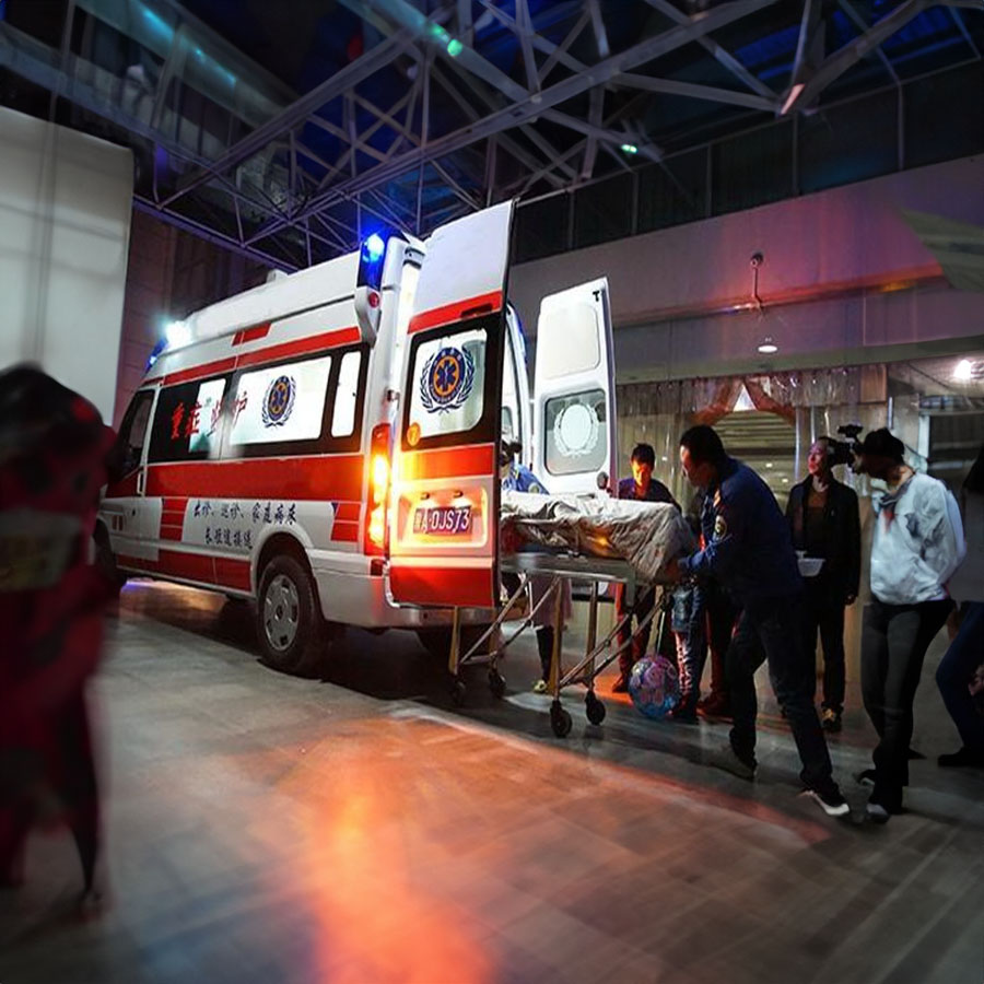 深圳出租急救车电话