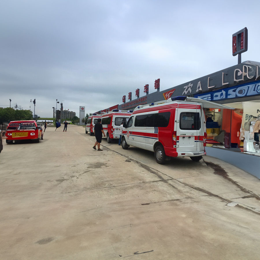 深圳出租私人救护车联系电话