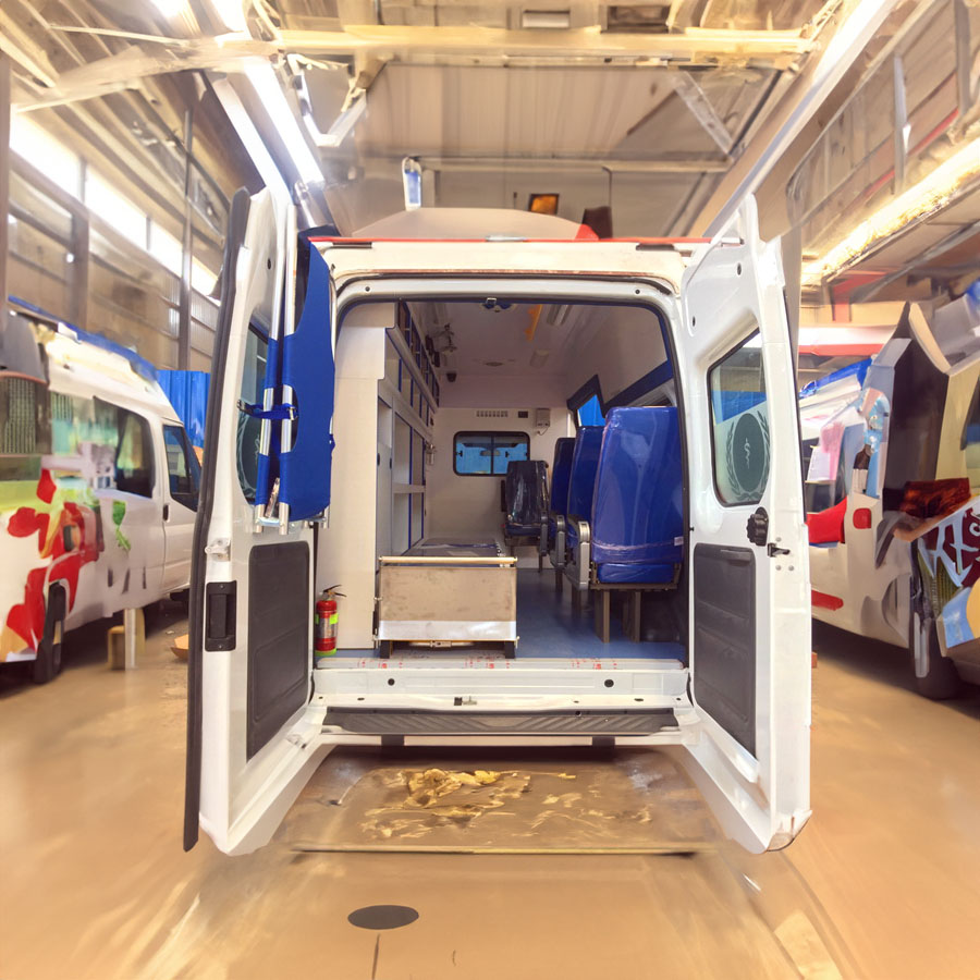 深圳租赁救护车电话