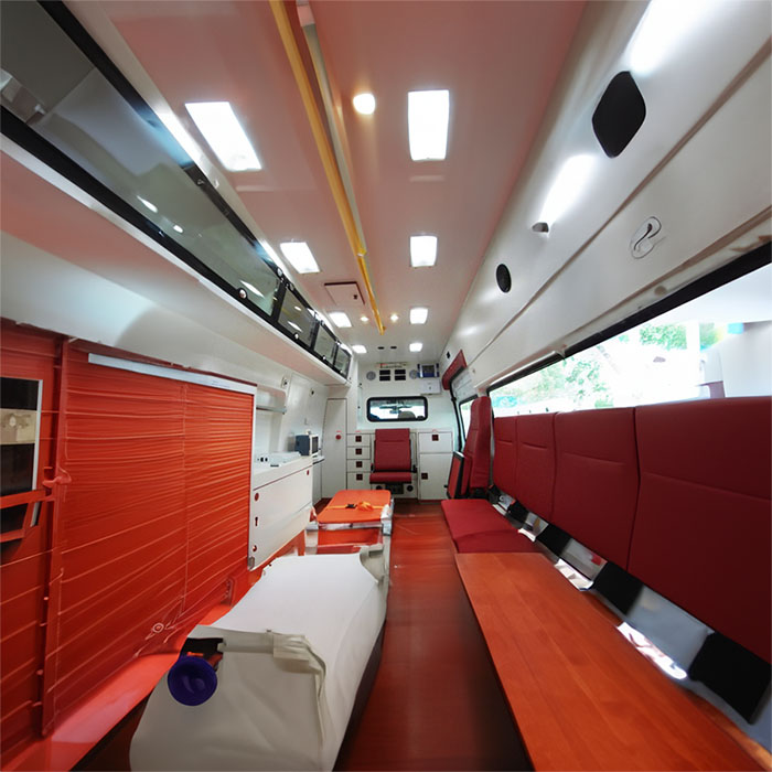 深圳出租救护车联系电话