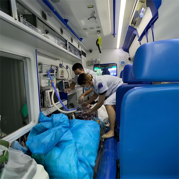 深圳租赁私人救护车联系方式