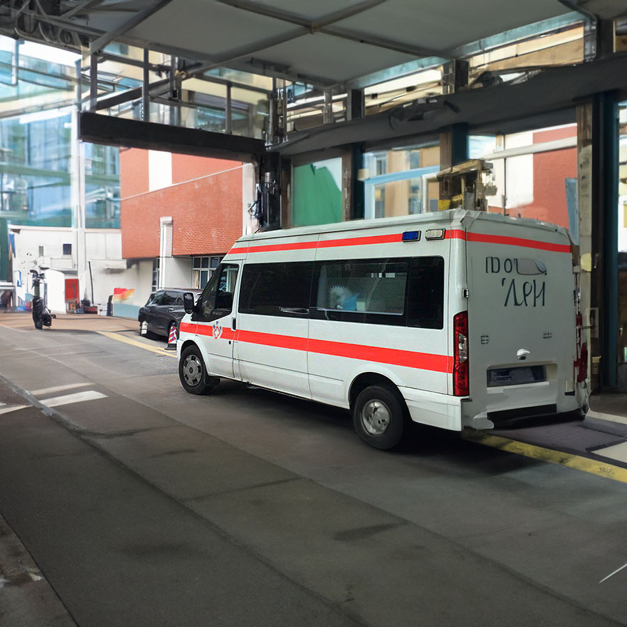 深圳租赁私人救护车联系电话