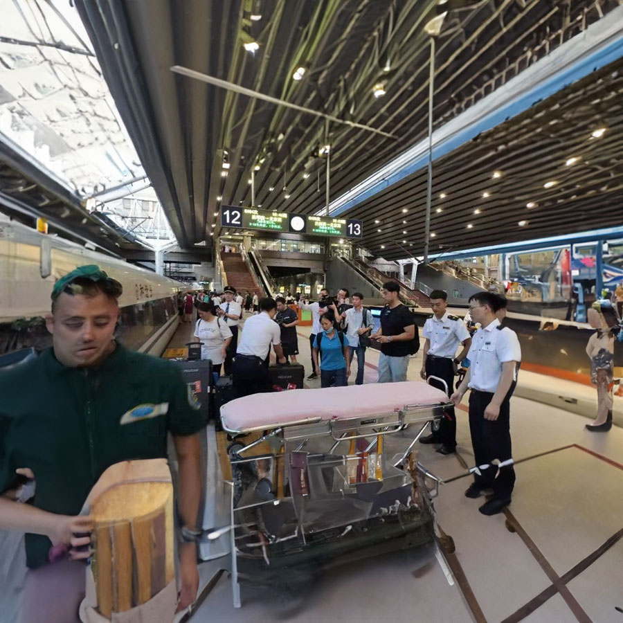 深圳租赁急救车电话