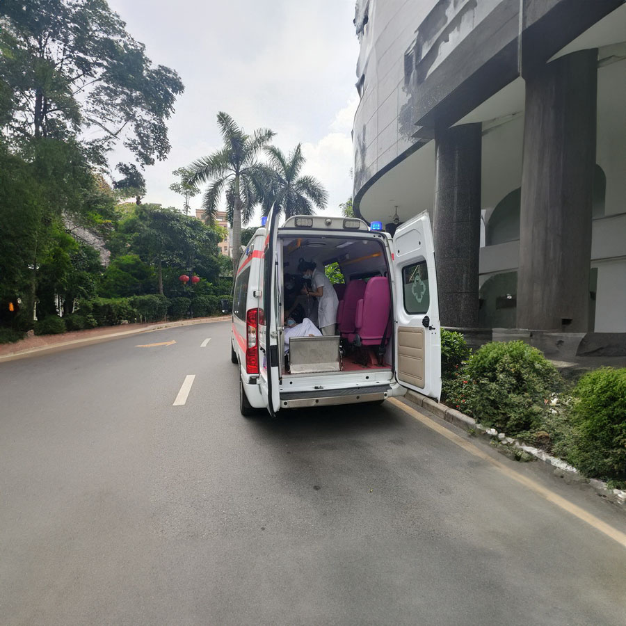 深圳出租救护车电话