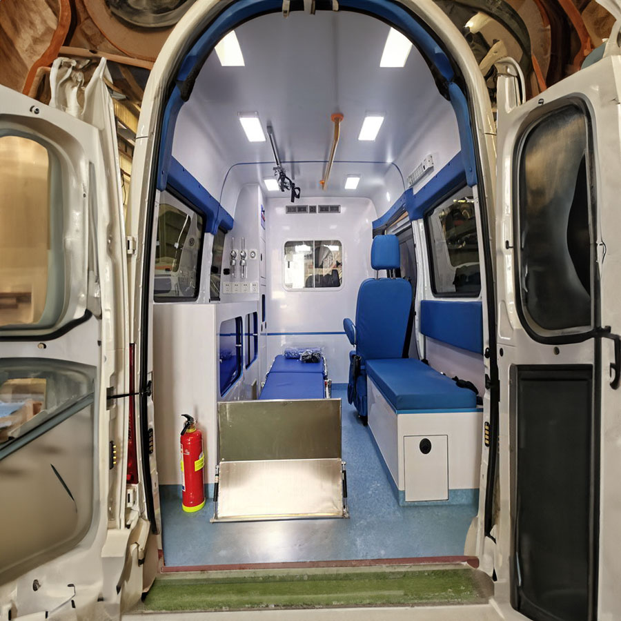 深圳出租私人救护车联系电话