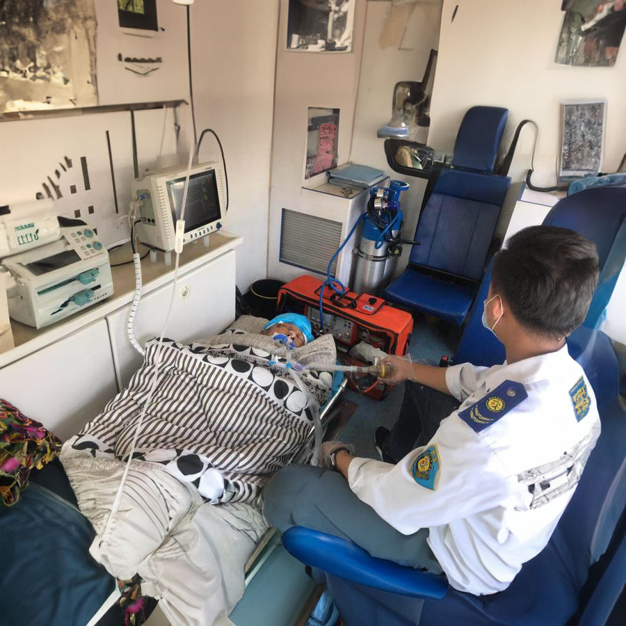 深圳租赁私人救护车联系方式