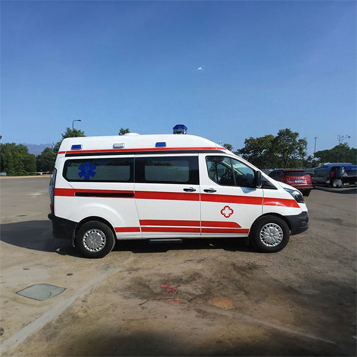 深圳租赁私人救护车电话号码