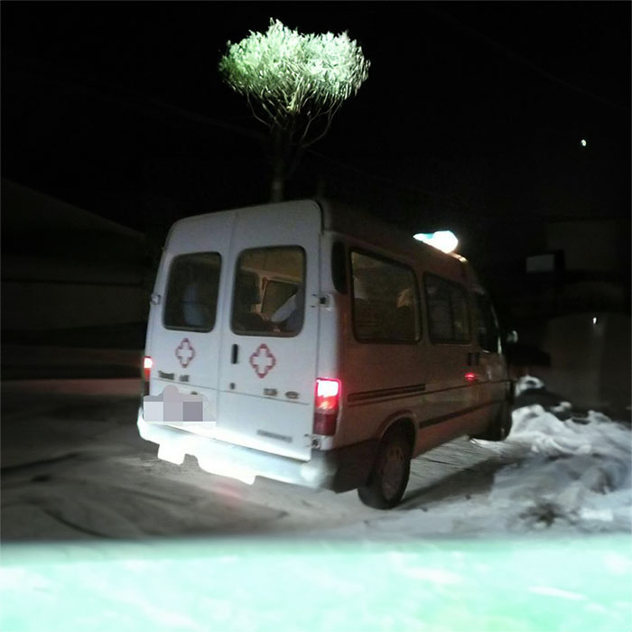 深圳租赁私人救护车联系电话