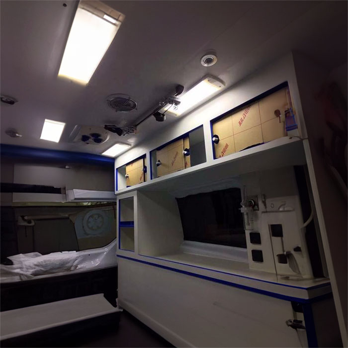 深圳出租救护车联系电话