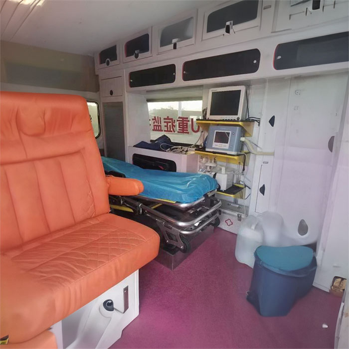 深圳租赁私人救护车联系电话