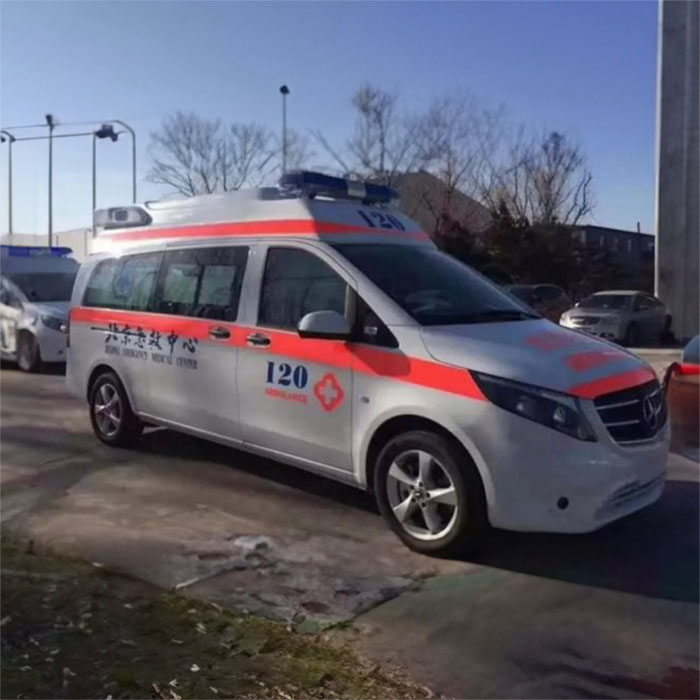 深圳出租私人救护车电话号码