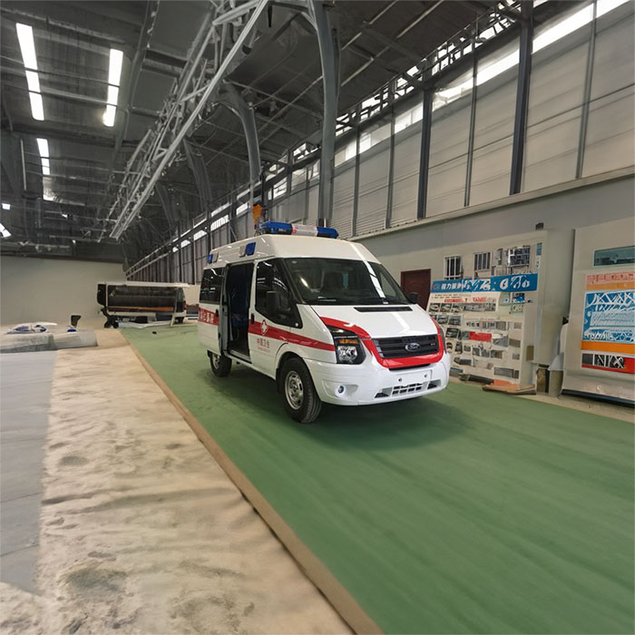 深圳租赁私人救护车电话号码