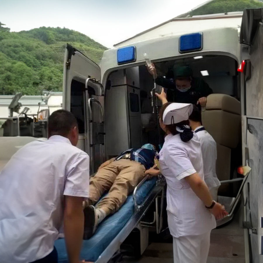 深圳出租救护车