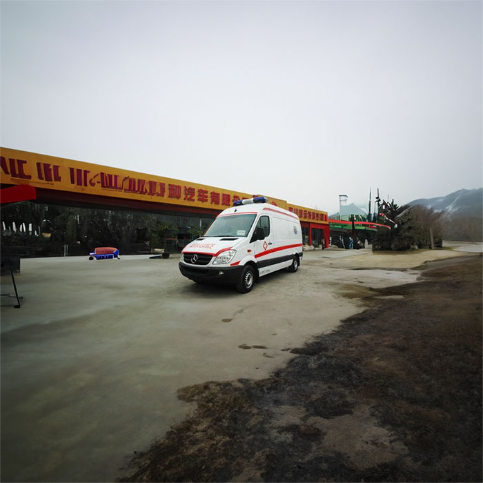 深圳租赁救护车联系电话