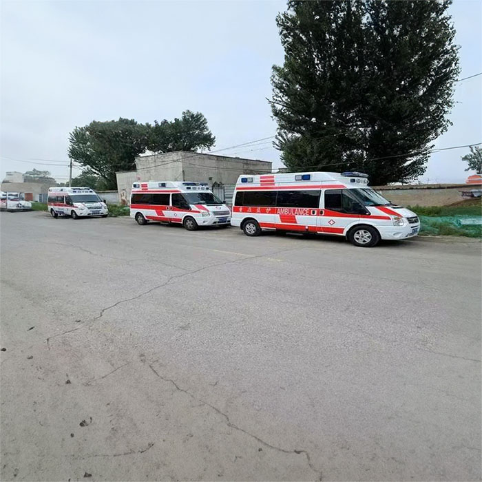 深圳租赁私人救护车联系电话