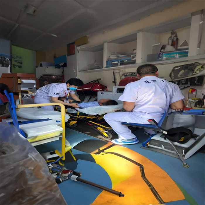 深圳出租急救车联系电话