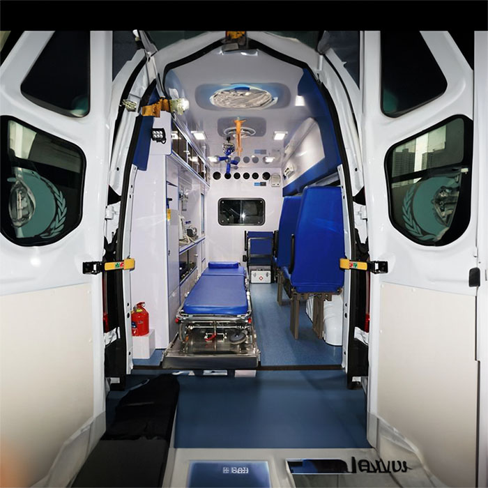 深圳出租救护车联系电话