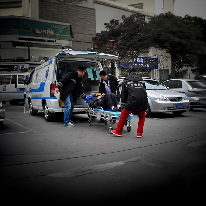 深圳出租救护车电话