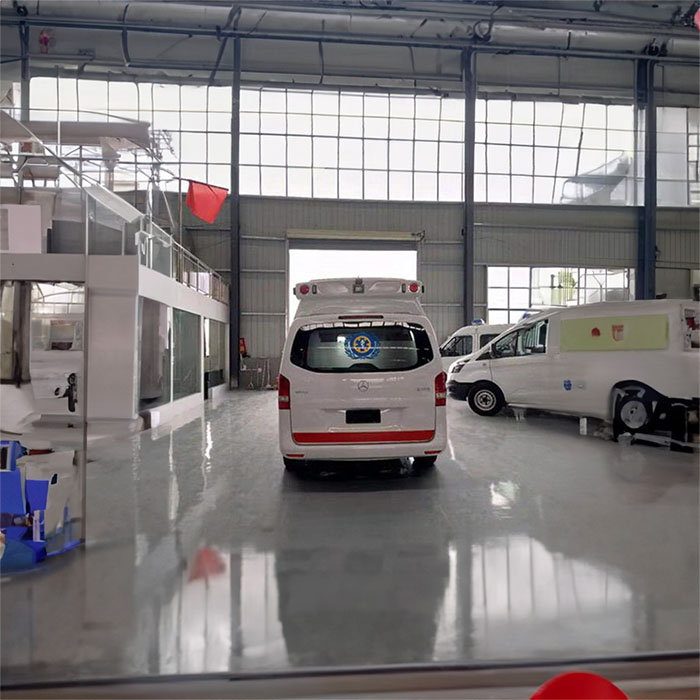 深圳租赁私人救护车电话号码