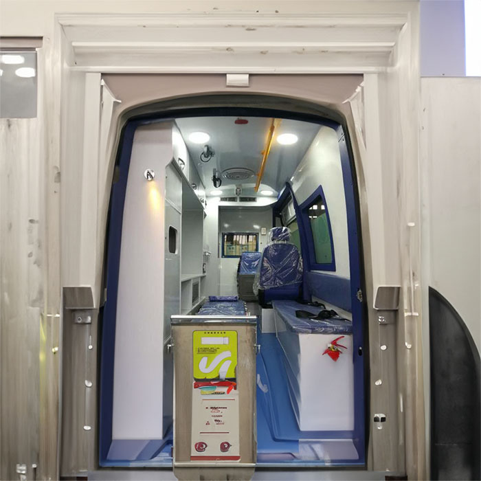 深圳租赁救护车电话