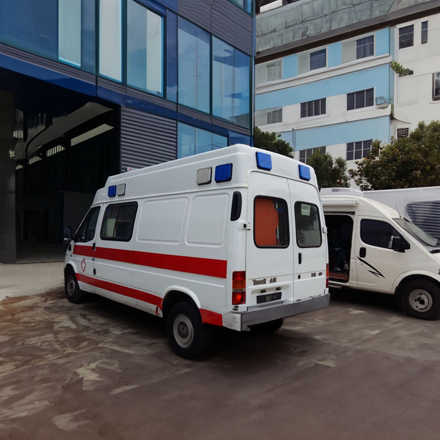 深圳出租私人救护车电话号码