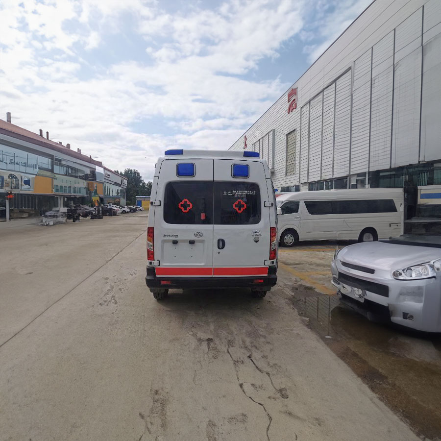 深圳租赁私人救护车联系方式