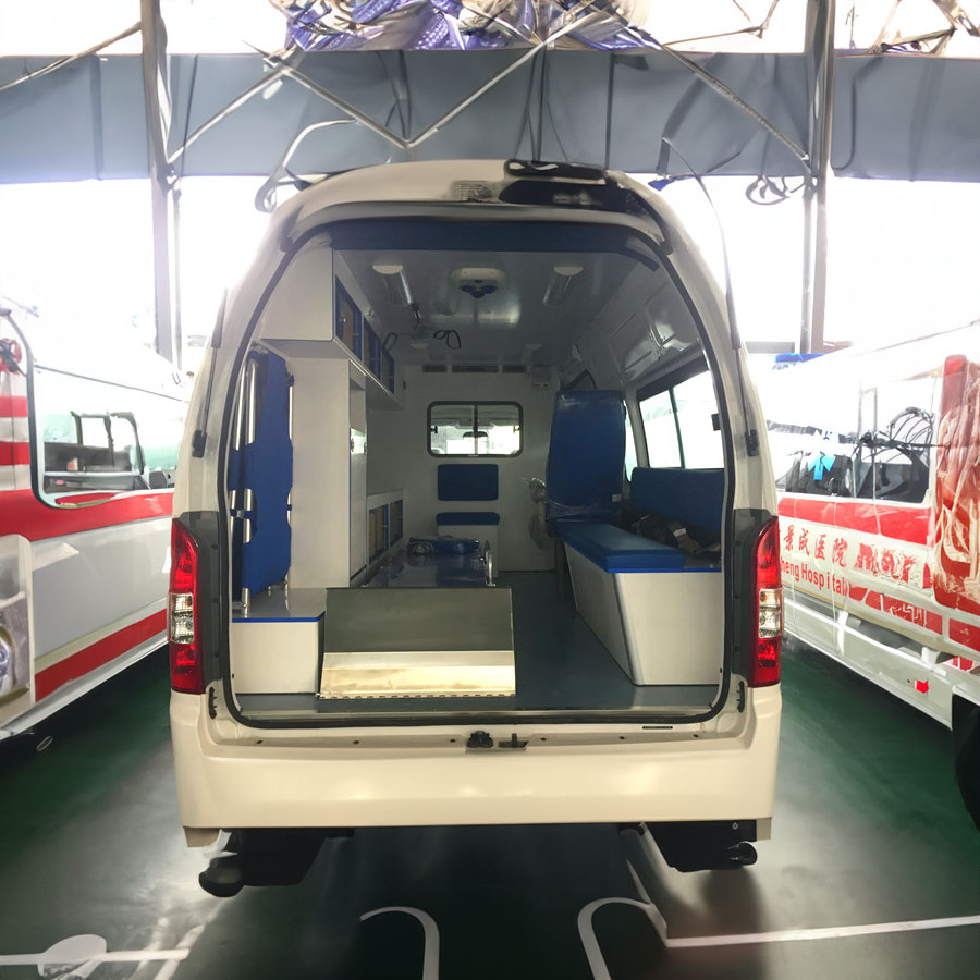 深圳出租私人救护车电话号码