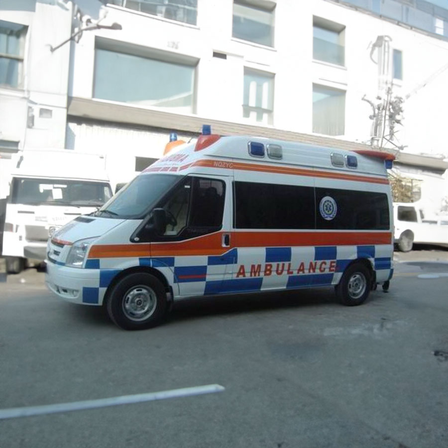 深圳租赁私人救护车联系方式