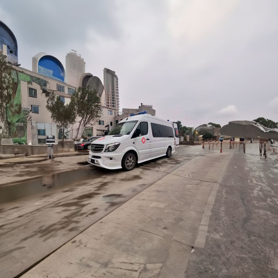 深圳出租私人救护车联系电话