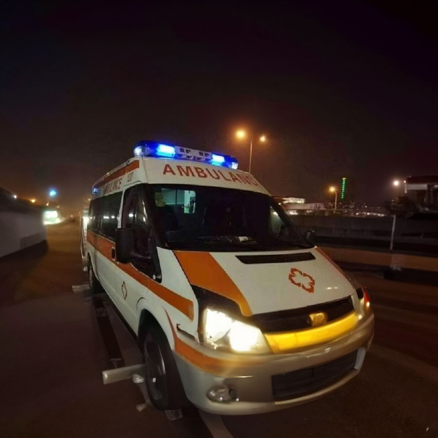 深圳租赁私人救护车联系电话