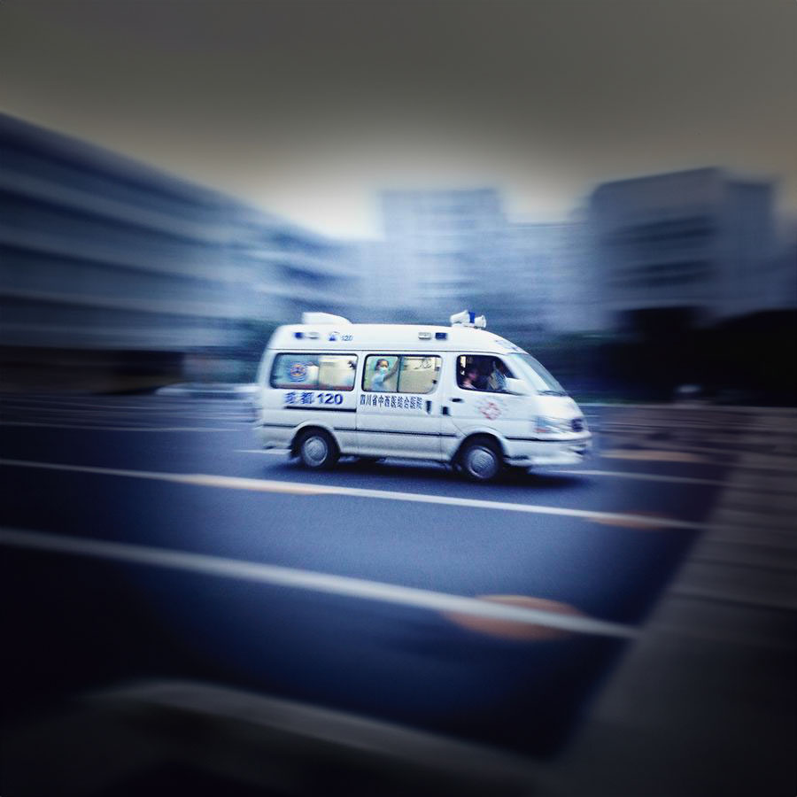 深圳租赁急救车联系电话