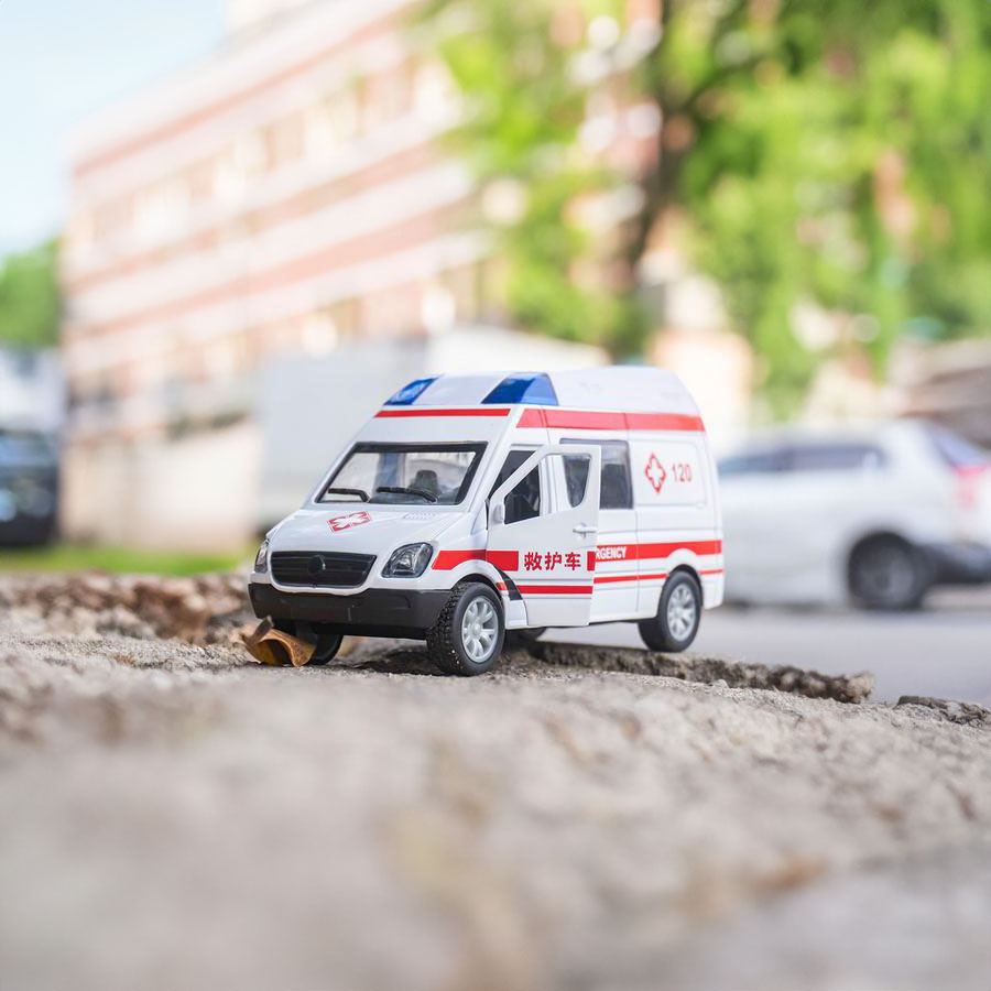 深圳租赁私人救护车电话号码