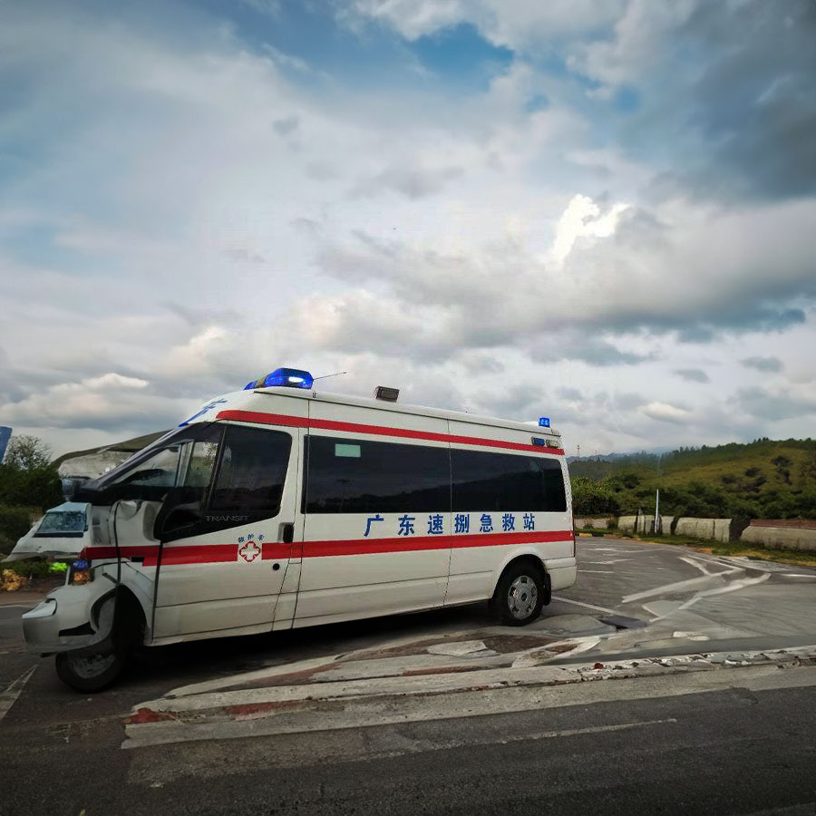 深圳出租私人救护车联系电话