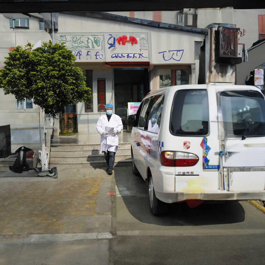 深圳出租私人救护车联系方式