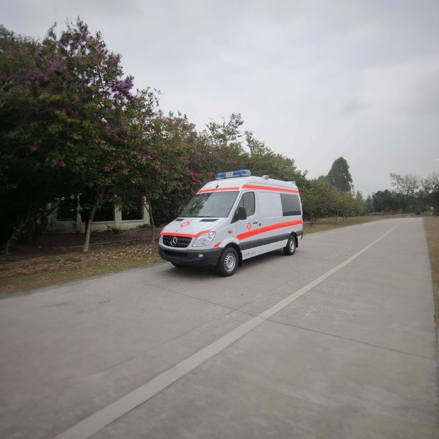 深圳租赁救护车联系方式