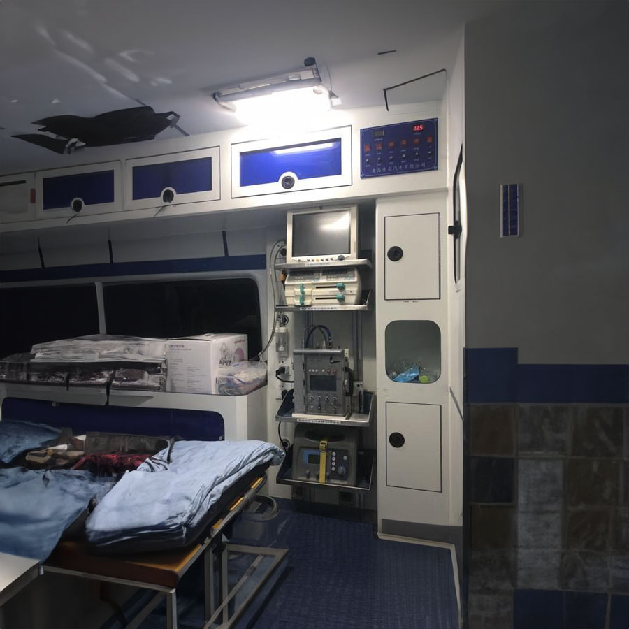 深圳出租私人救护车联系方式