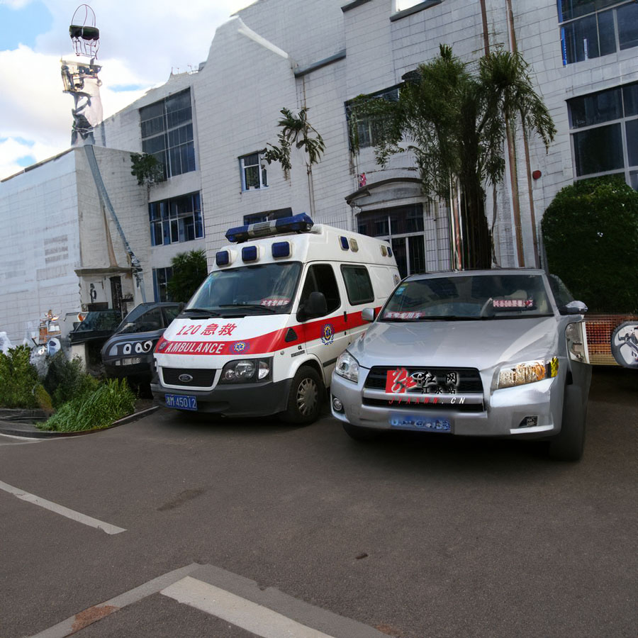 深圳租赁私人救护车电话号码